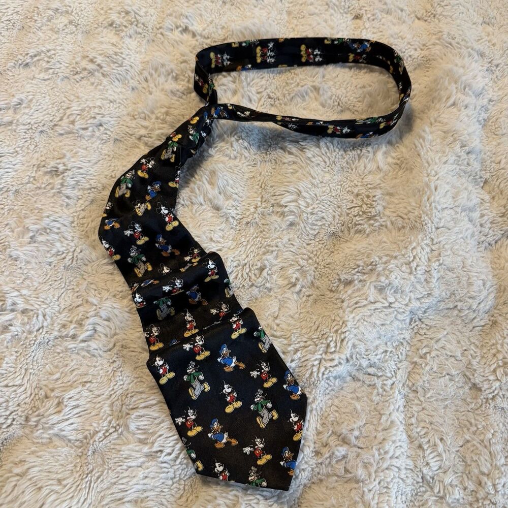 Mickey Unlimited Mickey Mouse Goofy Donald Duck Tie Vintage Disney